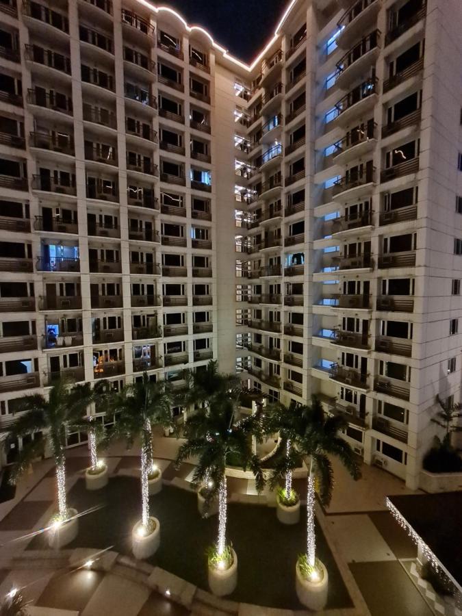 Solemare Parksuites Condominium - Condo R Us *